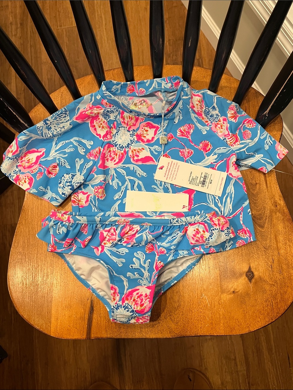 NWT Lilly Pulitzer Bahamian Rhapsody Short-Sleeve Rashguard Bikini Set